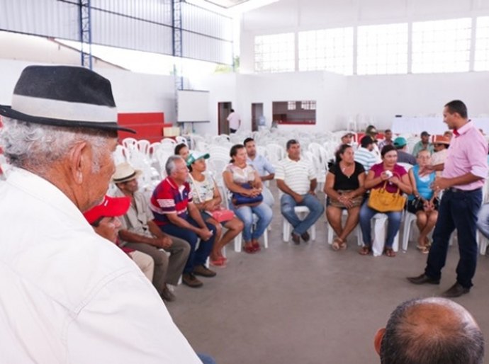 Três municípios recebem audiências públicas no Canal do Sertão