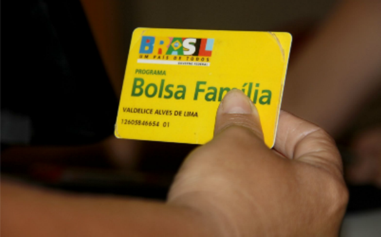 Bolsa Família: recursos podem ser destinados a trabalhadores com carteira assinada