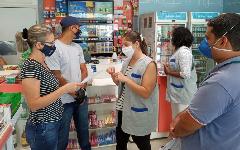 Fase amarela: prefeitura realiza ação educativa em lanchonetes, restaurantes e bares de Arapiraca