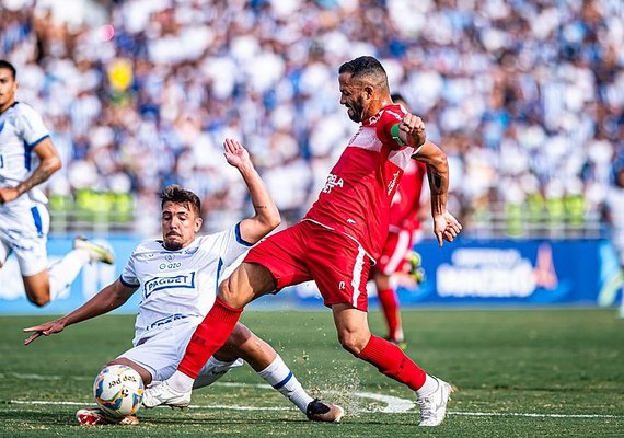 Anselmo Ramon marca três gols e CRB leva vitória em cima de CSA