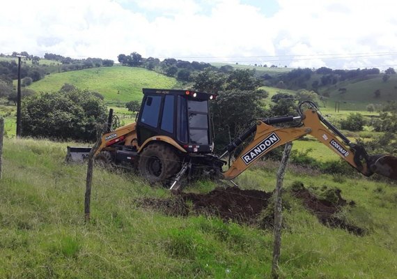Prefeitura de Anadia segue com trabalho permanente de auxílio aos pequenos agricultores