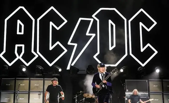 A banda anunciou, nesta segunda-feira, 3, o retorno ao Brasil