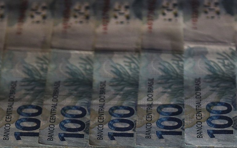 Saiba como resgatar dinheiro investido no Banco Master