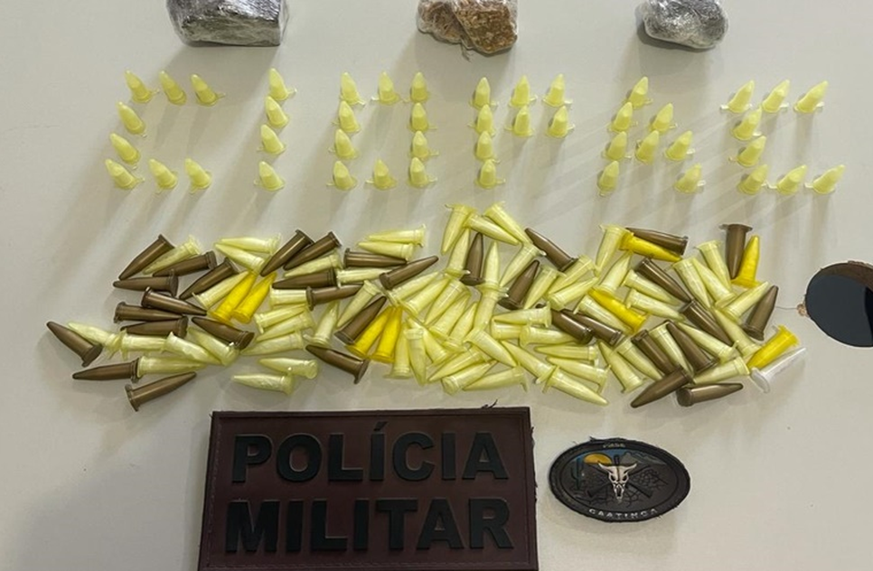 Adolescente é detido em flagrante com entorpecentes em um transporte coletivo