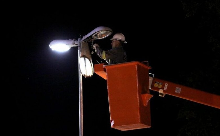 Penedo Mais Iluminada avança para Oiteiro, Coréia e rodovia Mário Freire Leahy