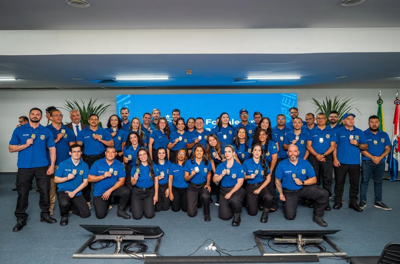Governo de Alagoas empossa 41 novos integrantes da Polícia Científica