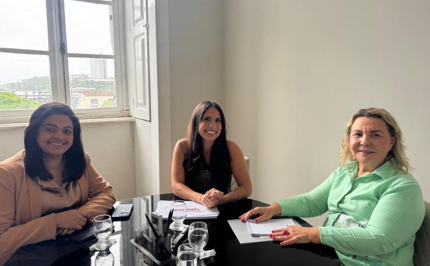 Governo do Estado discute planejamento estratégico e políticas públicas transversais