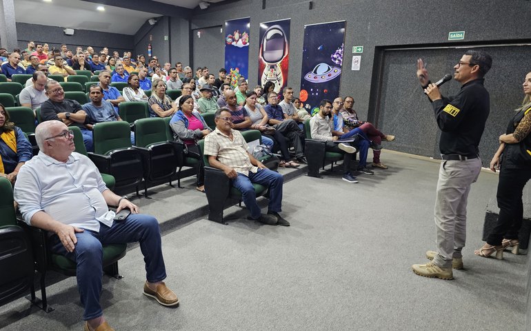 Palestra reforça trabalho de segurança viária no transporte escolar de Arapiraca