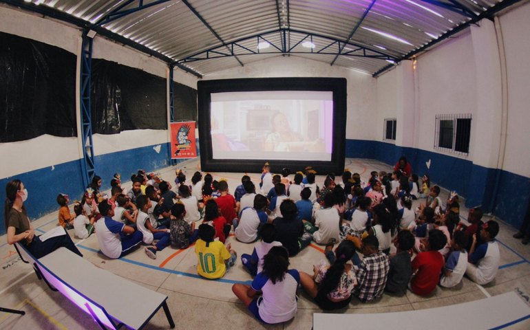 Festival Revoada de Cinema pousa em seis bairros de Maceió
