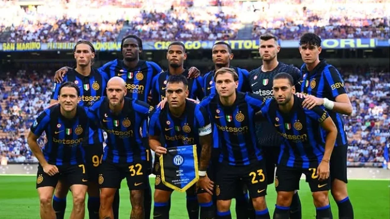 Inter de Milão inicia defesa do título do Italiano goleando o Monza