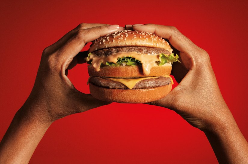 Bob’s celebra 50 anos do Big Bob e reforça legado de um dos sanduíches mais icônicos do país com 2 lançamentos inspirados no clássico cinquentão