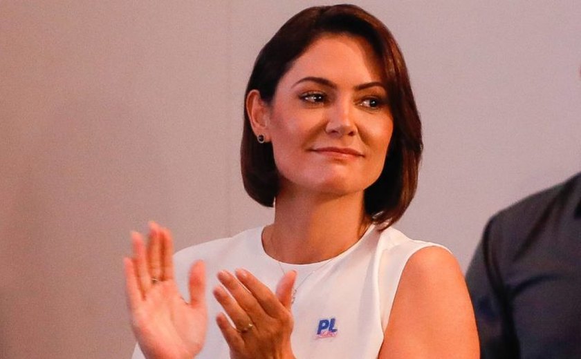 Michelle chama Lula de pinguço e diz que Bolsonaro vai voltar à presidência