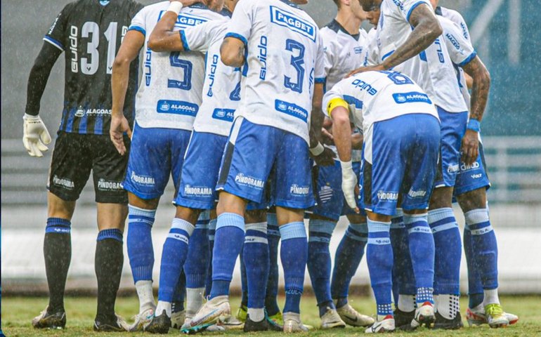 CSA e Sampaio Corrêa empatam no Rei Pelé e aumentam jejum na Série C