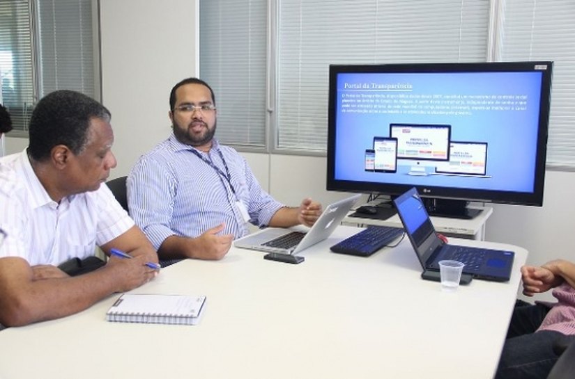 Itec e Detran realizam reunião de cooperação técnica