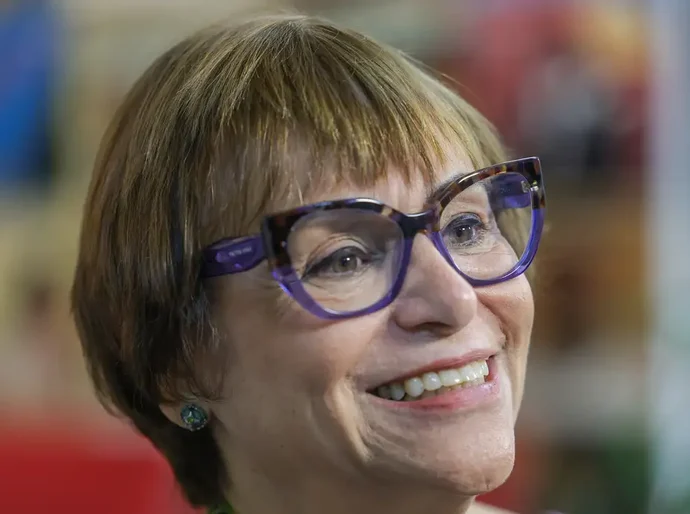 Exposição no Senado homenageia mulheres na redemocratização do país