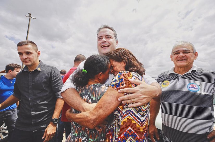 No Agreste, Renan Filho promete implantar mais 100 escolas em tempo integral