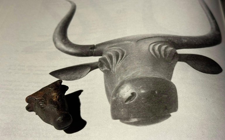 Cabeça de touro de bronze de 3 mil anos é achada por turista em Maiorca