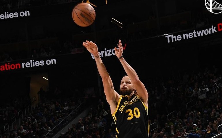 NBA: após estar vencendo por 14 pontos no último quarto, Warriors levam virada dos Clippers