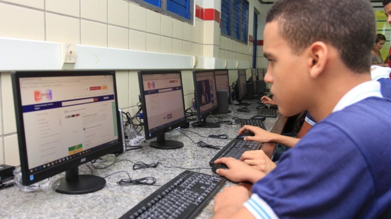 Pré-Enem Social oferece 50 vagas para estudantes da rede estadual