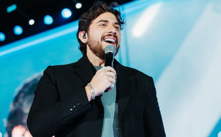 Mioto apresenta no Rio o show intimista “Inconfundível”