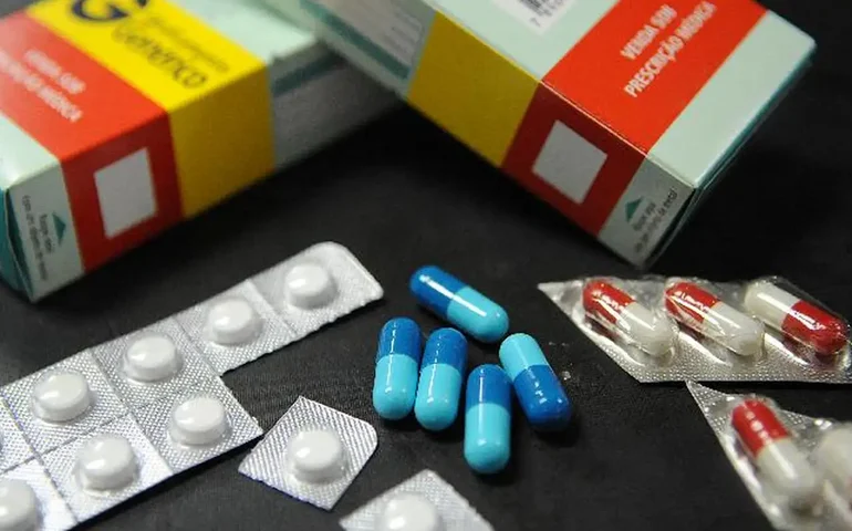 Doação de medicamentos passa a ser isenta de tributos no Brasil