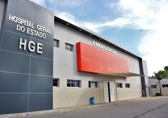 Homem é baleado após recusar convite de facção para retornar ao tráfico em Maceió