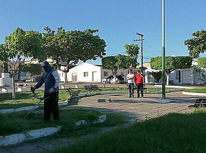 Praças e avenidas limpas, bonitas e organizadas em União dos Palmares