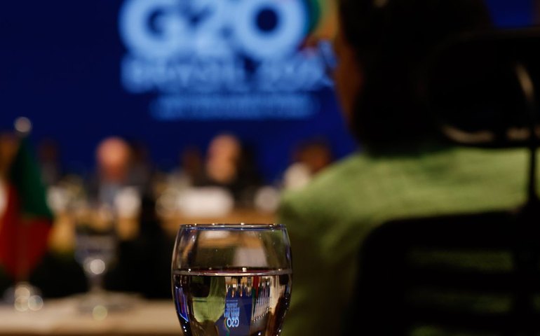 ministros defendem saneamento básico e combate às desigualdades