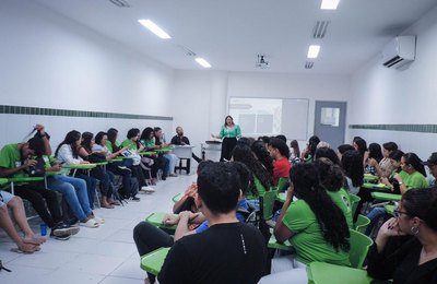 Cursos técnicos podem transformar vidas e impulsionar a economia brasileira, defende presidente da BrasilTec