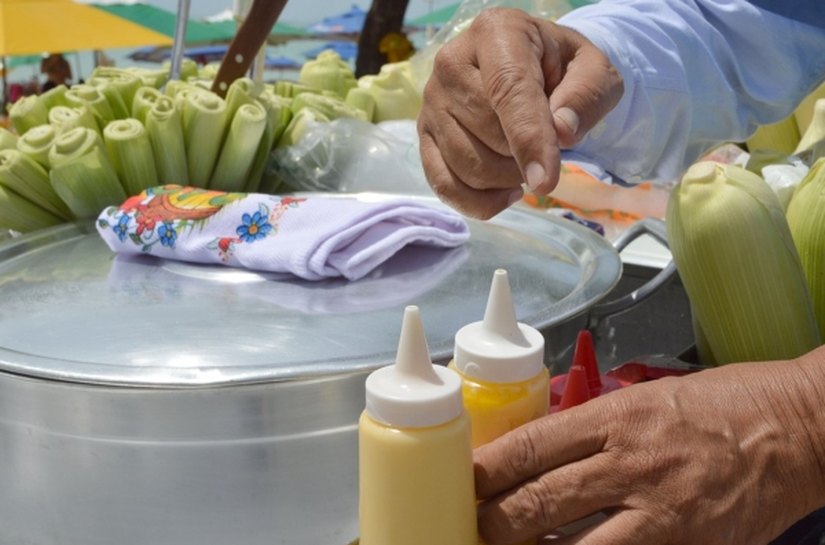 Vigilância Sanitária orienta sobre cuidados com alimentos juninos