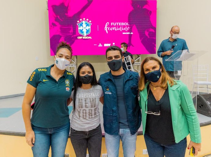 Prefeito JHC abre CBF Social que visa descobrir talentos do futebol feminino em Maceió