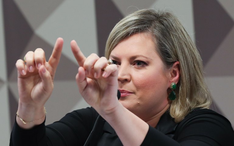 Polícia Civil do DF conclui que Joice Hasselmann sofreu queda e não foi agredida