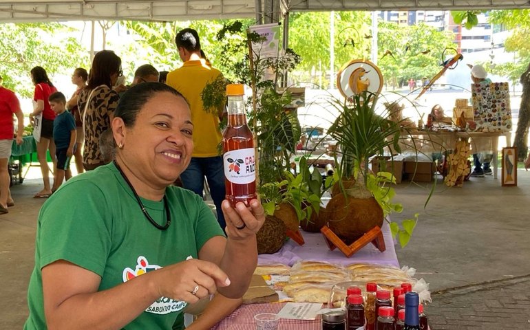 Feira Sustentável Sabor do Campo celebra o Dia da Árvore no Graciliano Ramos