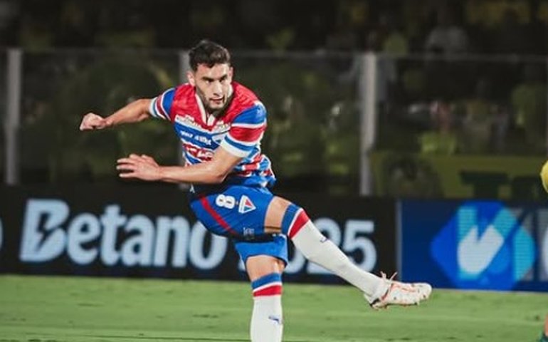 Colo-Colo e Fortaleza é suspenso após invasão da torcida e mortes no Monumental de Santiago