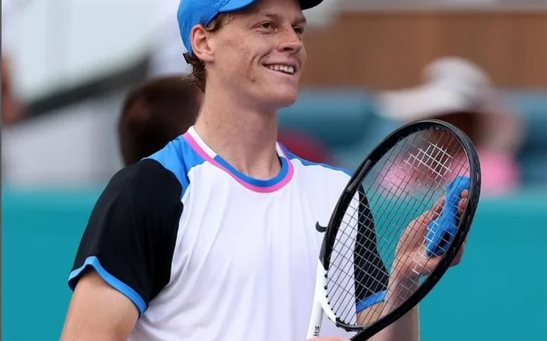 Itália celebra Jannik Sinner como número 2 do mundo e projeta topo do ranking