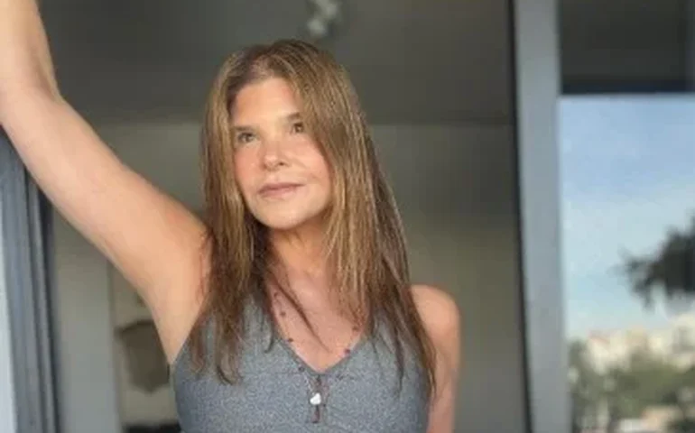 Afastada das novelas, Cristiana Oliveira faz 62 anos e investe nas redes sociais; saiba por onde anda a atriz