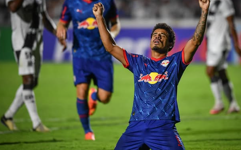 Red Bull Bragantino vence a Ponte Preta, avança e Palmeiras vai às quartas