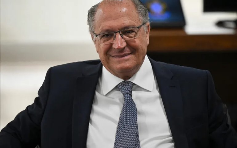 Tributária traz eficiência econômica e pode fazer PIB crescer 10% em 15 anos, diz Alckmin