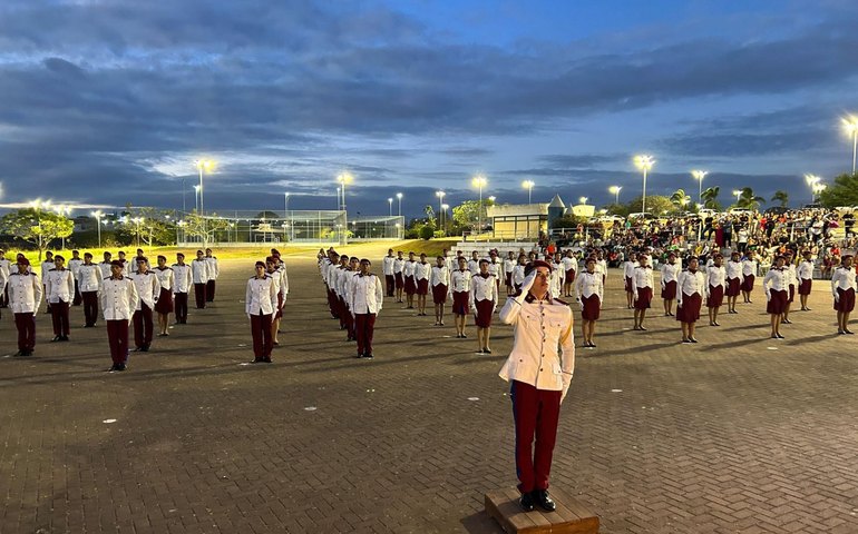 Colégio da PM em Arapiraca forma 4ª turma de concluintes do ensino médio