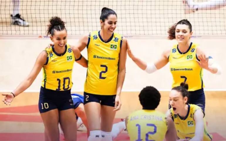 Seleção feminina de vôlei derruba Polônia e conquista 5ª vitória seguida na Liga das Nações
