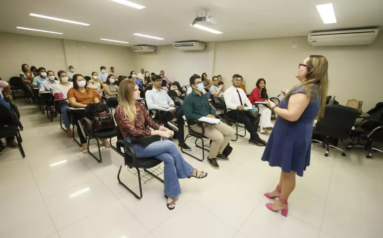 Escola Superior de Advocacia divulga calendário de cursos para o mês de maio