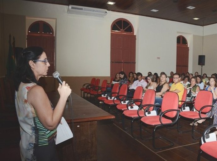 Fórum Perinatal discute atendimento a gestantes e recém-nascidos