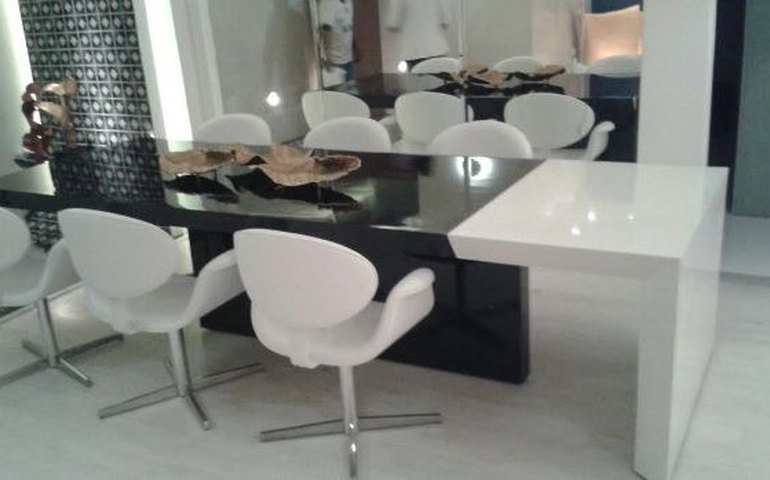 APL Móveis ganha destaque em apartamento modelo de construtora