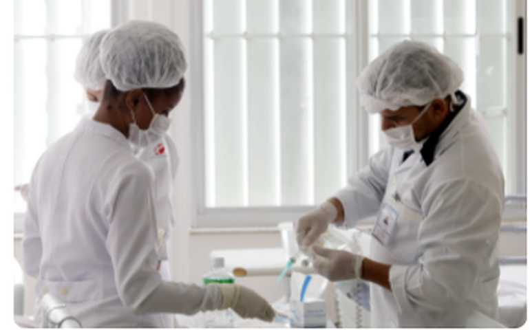 Especialista explica como as pressões sociais afetam a saúde mental