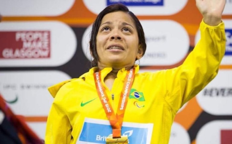 Morre Joana Neves 'Peixinha', nadadora multimedalhista paralímpica e campeã mundial