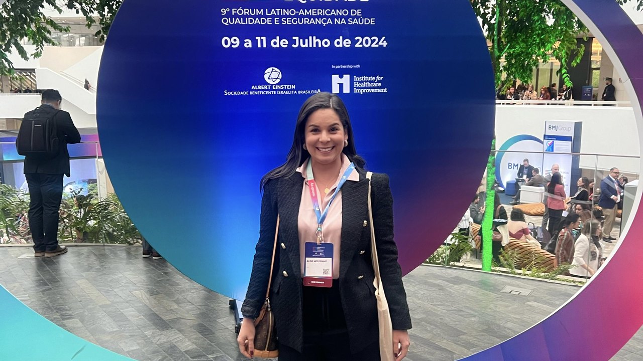 Coordenadora de Enfermagem da Uncisal participa de evento internacional no Einstein