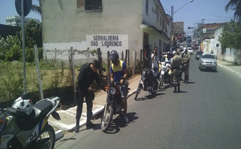 3° BPM e SMTT intensificam fiscalização no trânsito de Arapiraca