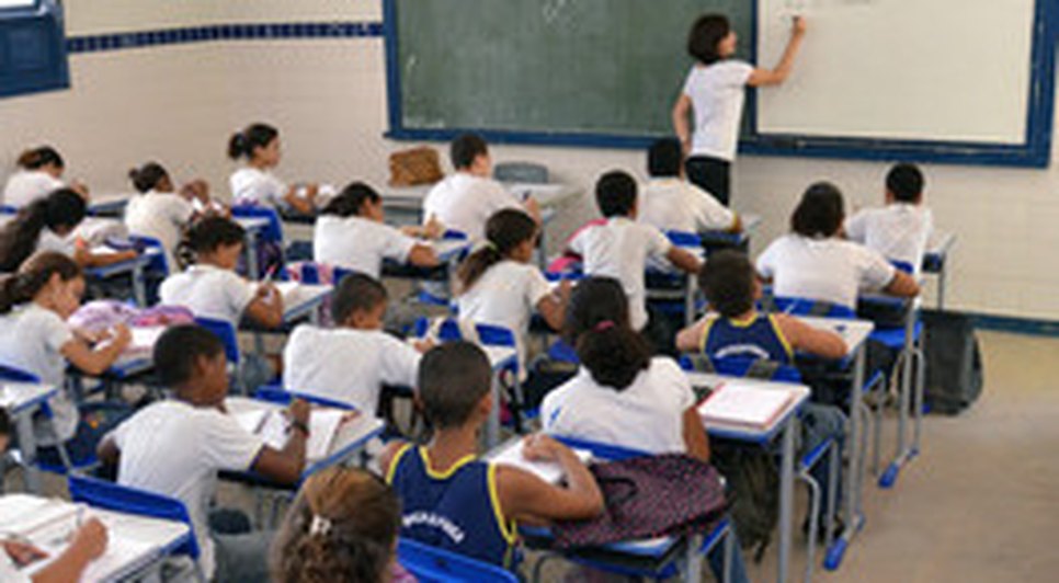 ESCOLA