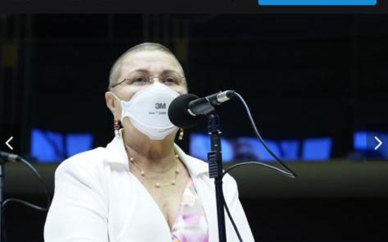 Tereza Nelma quer aumento do auxílio emergencial