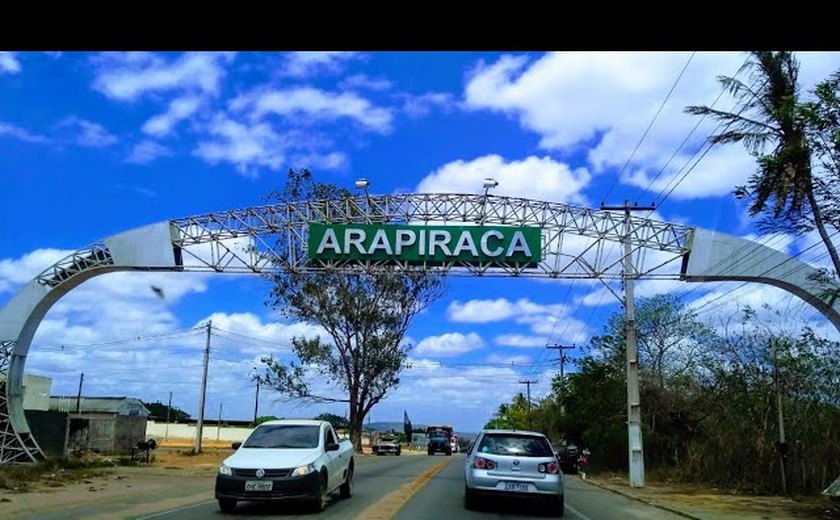 Homem é morto na porta da namorada em Arapiraca